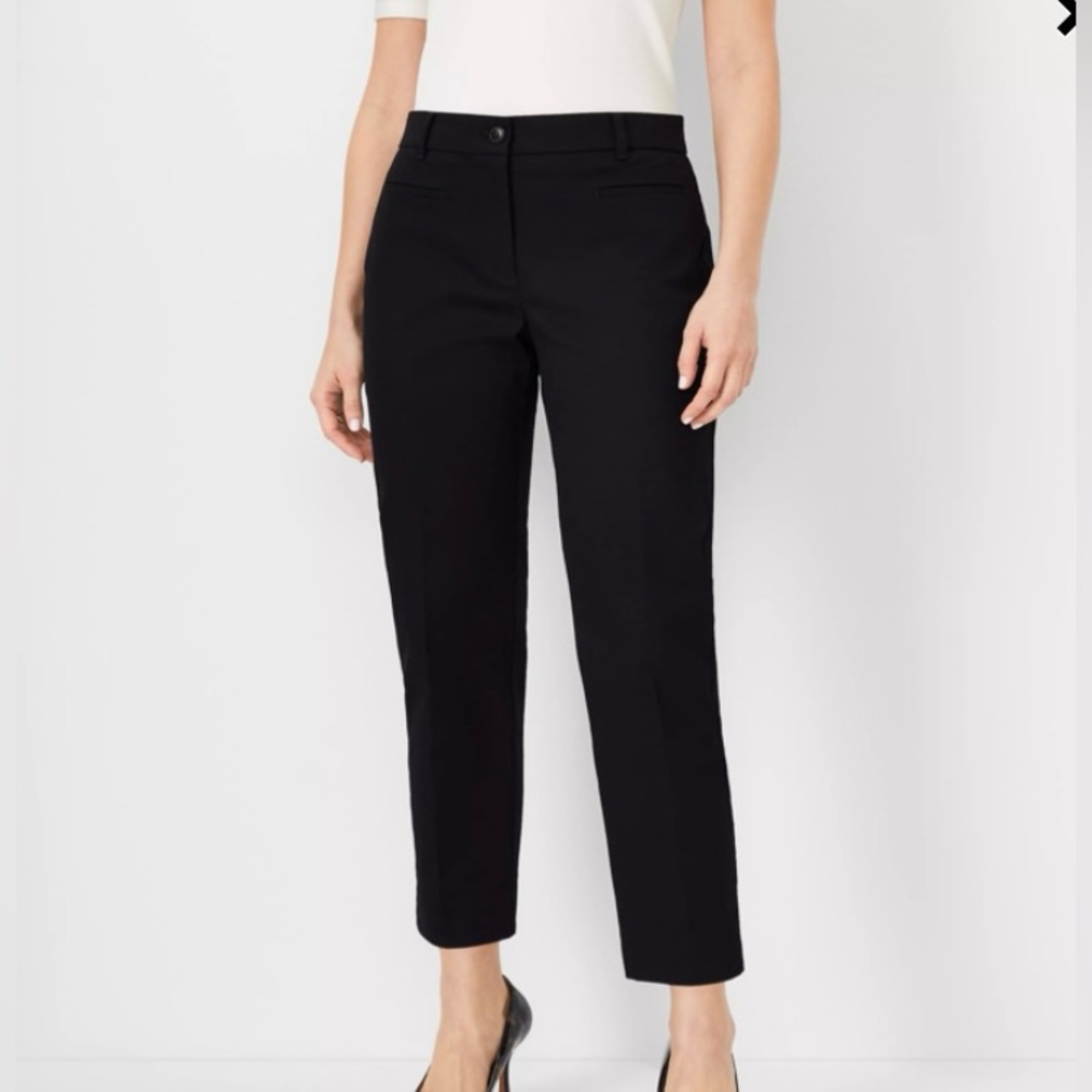 Ann Taylor the Cotton Crop Pant in Black, Size 14